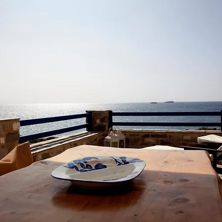 Aura Paros Apartamento *