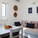 Διαμέρισμα Aura Paros *