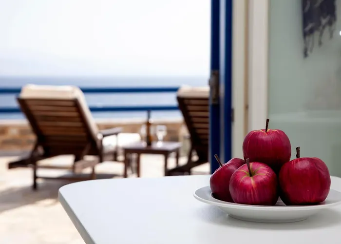 Aura Paros * Logaras