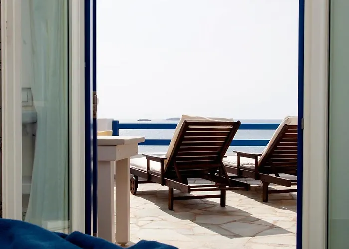 Aura Paros * Logaras